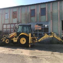 Digər New Holland LB90
