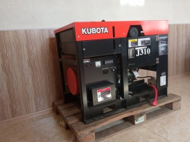 Kubota J310