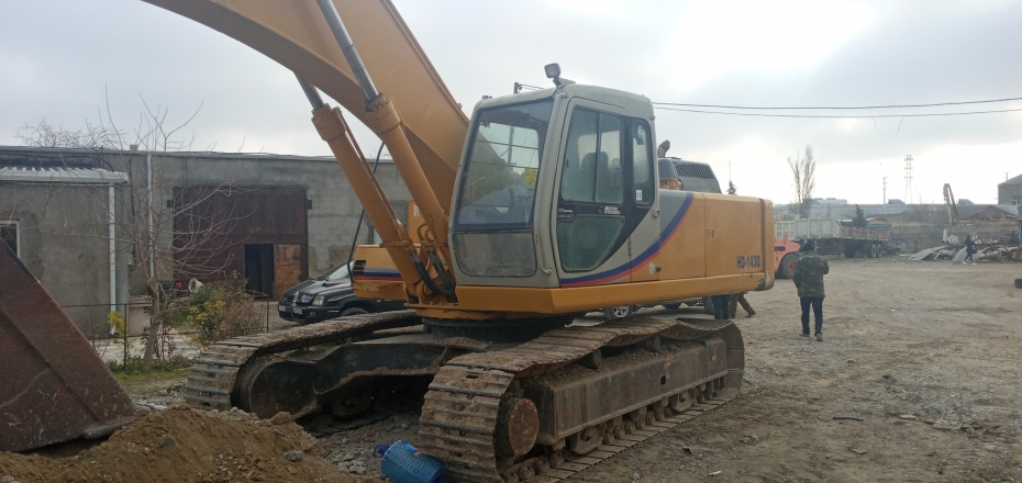 Kato HD-1430