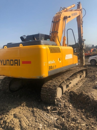 Hyundai 210LC-7