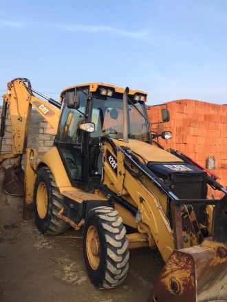 Digər CAT 428F