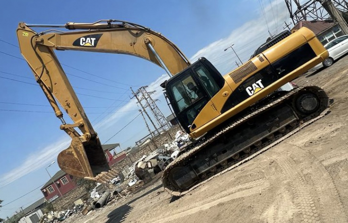 Digər Ekskavator  caterpillar 330c