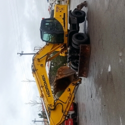 Hidromek W200